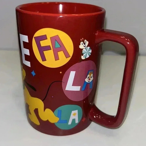 Disney‎ Mickey Mouse Minnie Mouse Pluto Chip and Dale Christmas tree red mug - Picture 5 of 7